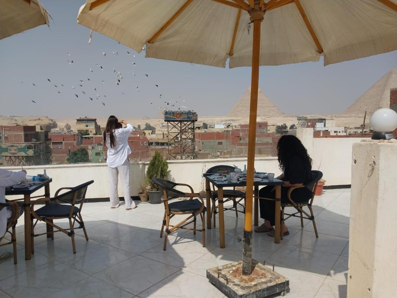 ホテル Eagles Pyramids View Kafret el-Gabal エクステリア 写真