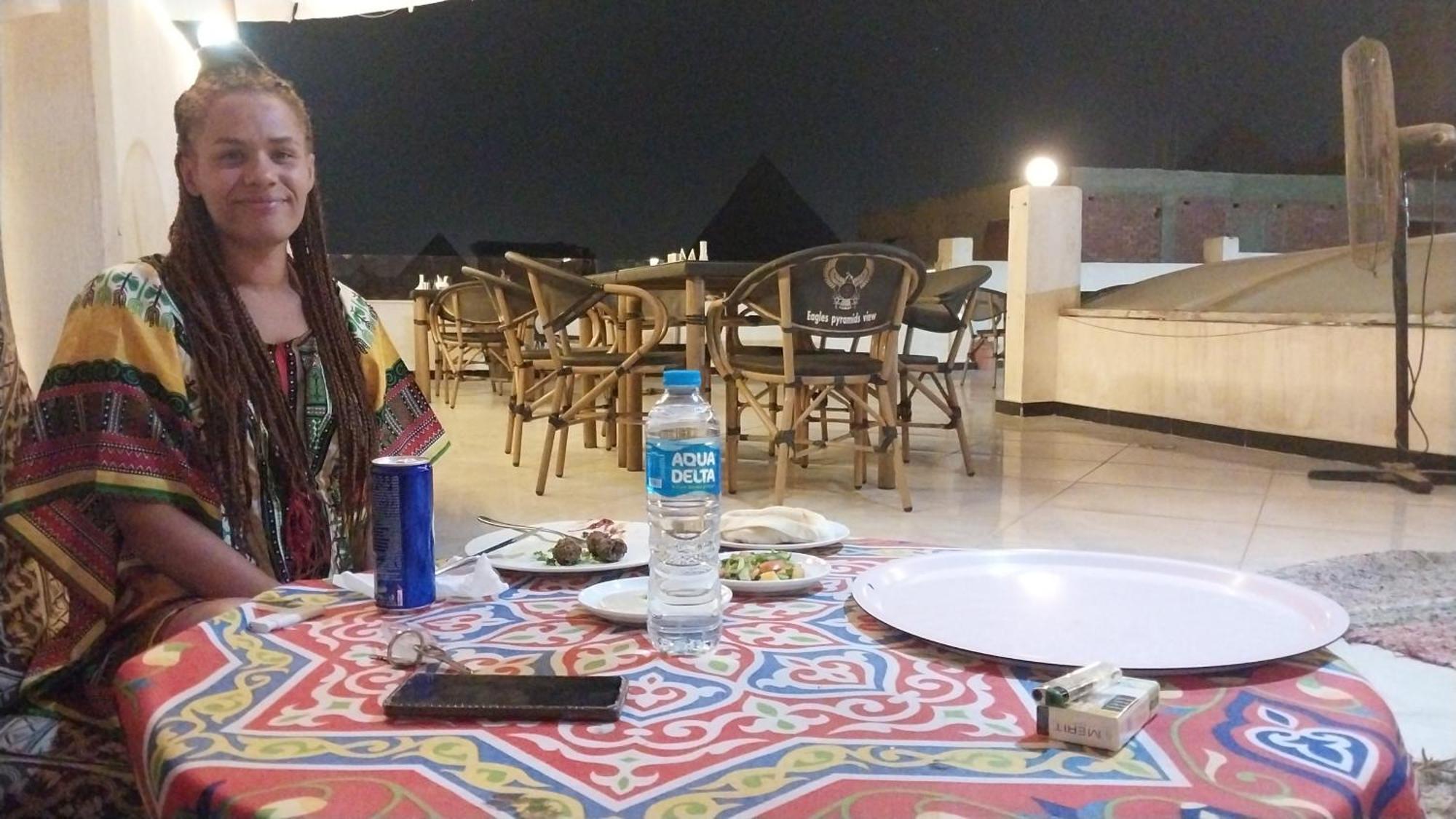 ホテル Eagles Pyramids View Kafret el-Gabal エクステリア 写真